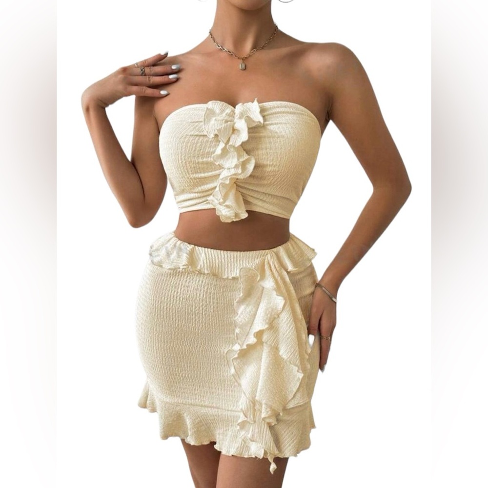 Privé Ladies' Solid Color Lace Trimmed Tube Top And Skirt Set